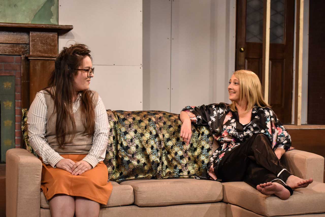 (L-R) Katie Miesner and Emily Belvo in Jobsite's Hedda. (Photo by Desiree Fantal.)