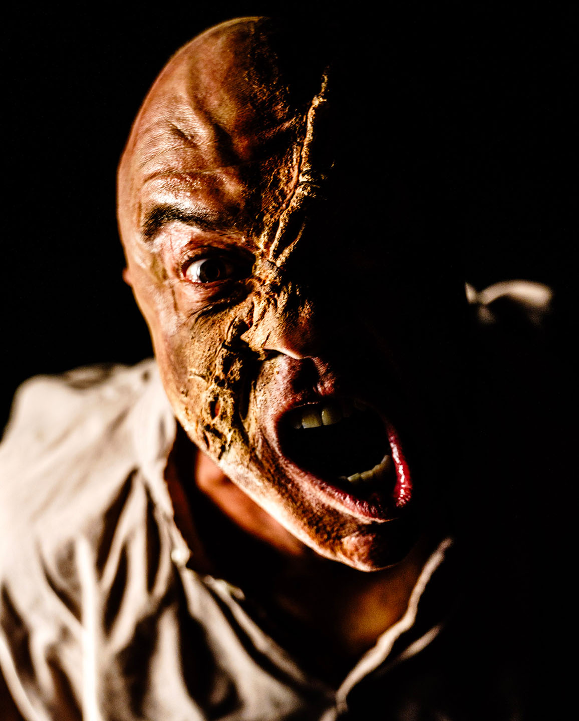 (L-R) Paul J. Potenza in Jobsite's Frankenstein. (Photo: Stage Photography of Tampa)